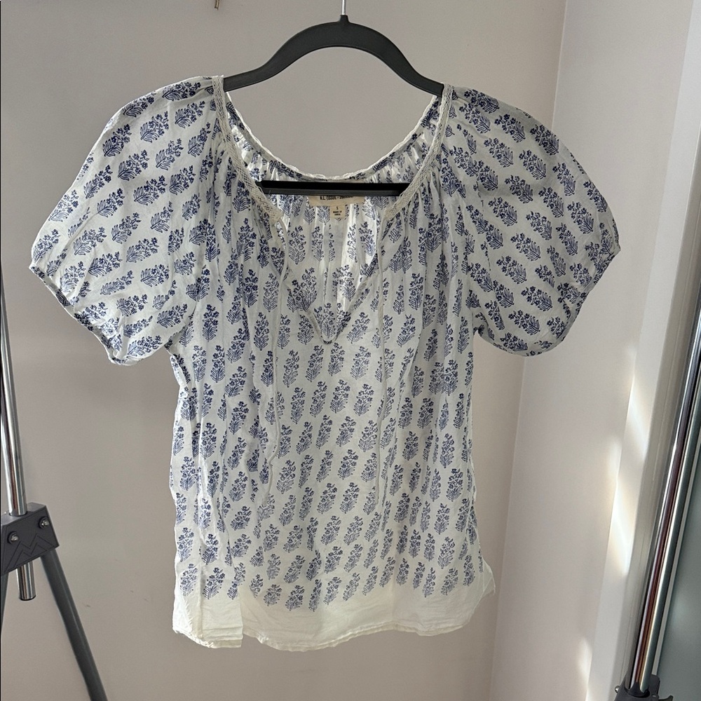 Nili Lotan Blue & White Printed Blouse | Lace Trim | Size S